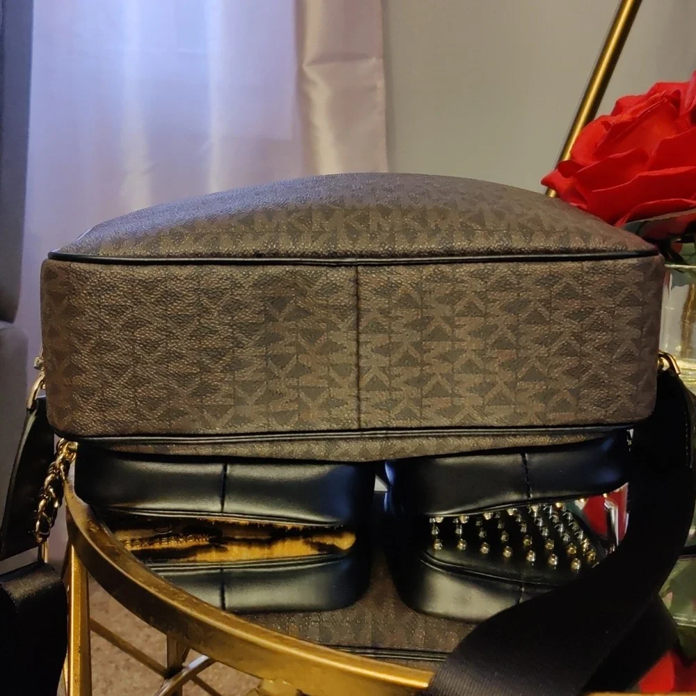 Michael Kors Collection Black and Brown Crossbody Bag - Picture 6 of 12